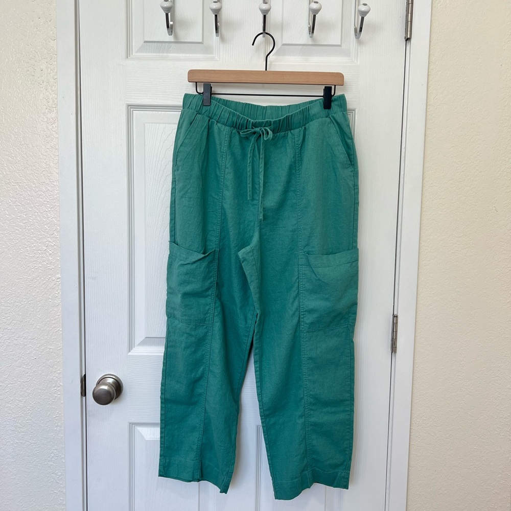 High Rise Tapered Pant | Universal Thread - Picture 4 of 7